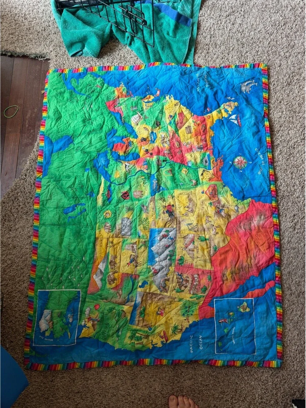 Map of the USA Crib Blanket/Quilt or Wall Hanging